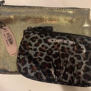 NWT! Set Of 2 VICTORIA’S SECRET Metallic GOLD COSMETIC MAKEUP BEAUTY BAGS